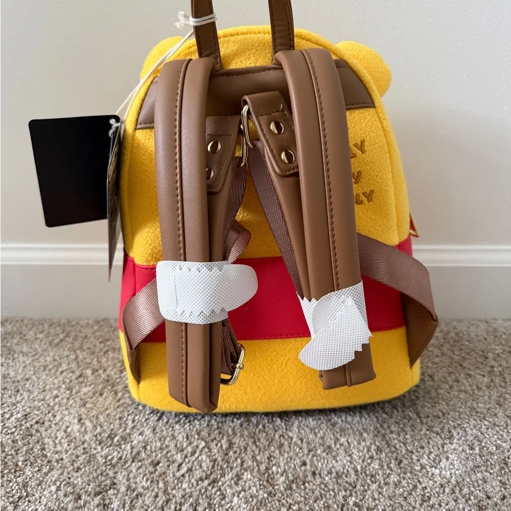 NWT Loungefly Disney Winnie the Pooh Hunny Tummy Plush Backpack - Picture 2 of 5